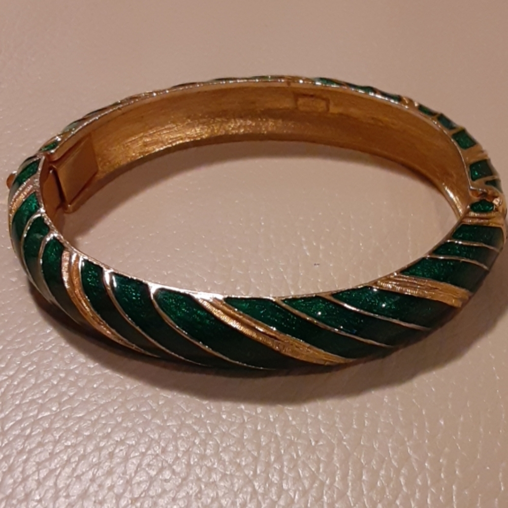 Vintage Dotty Smith Bracelet